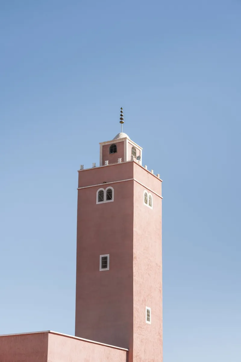 Minaret in Morocco pellicola backlit da photolovers