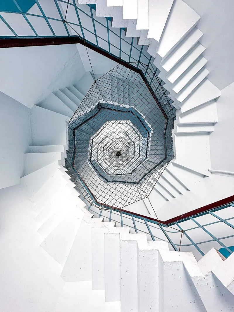 Spiral Steps of Tranquility pellicola backlit da Thilo Grøsch
