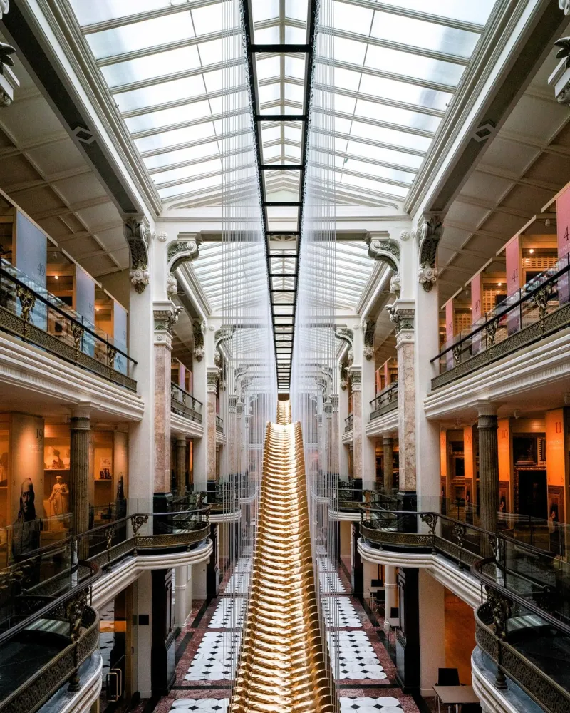 architecture symmetry canvas by Horsire