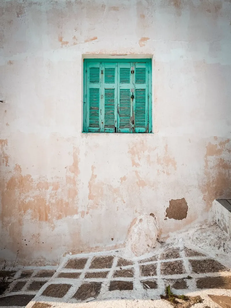 Greek Green Window Leinwand von Thilo Grøsch