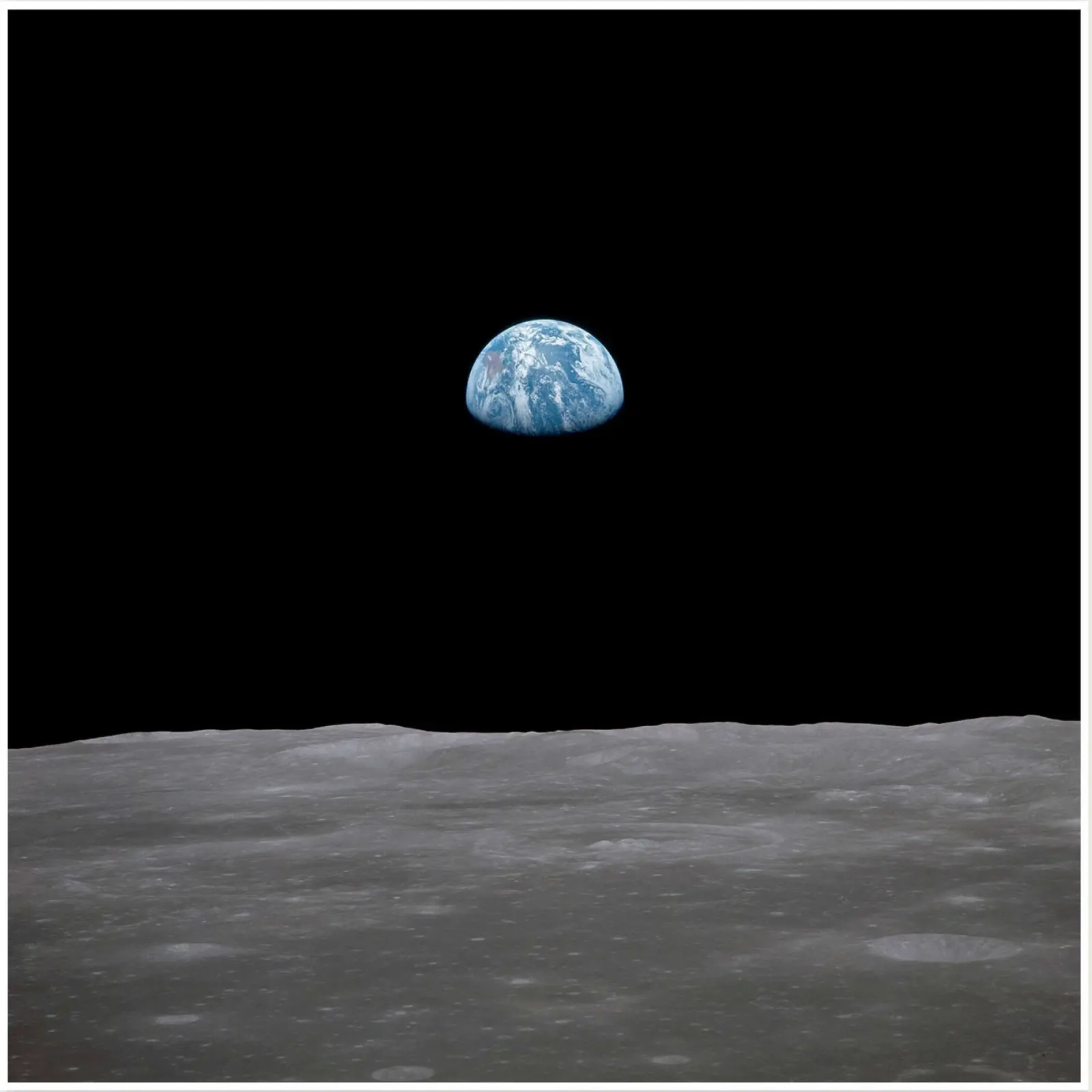 L'Apollo 11 si alza dalla terra sopra la luna, luglio 1969 pellicola backlit da harris shop