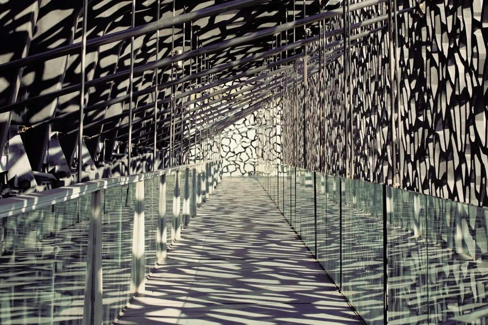 Mucem Alu-Dibond von Michael Belhadi