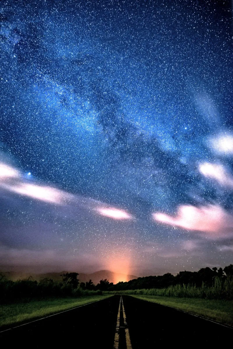 la via lattea e la penombra pellicola backlit da space words