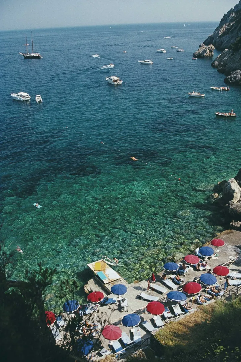 View From Il Pellicano - Slim Aarons pellicola backlit da Chrisvintage