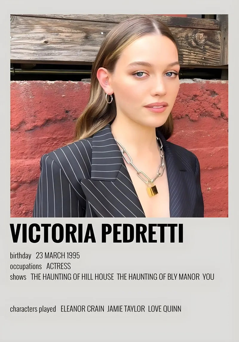 VICTORIA PEDRETTI pellicola backlit da MVFminimalist