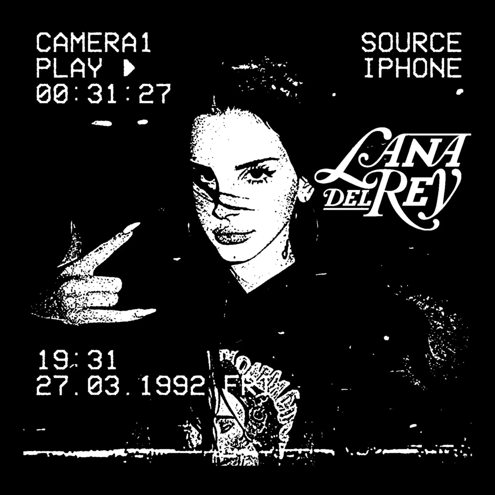 Retro Camera Style - Lana Del Rey pellicola backlit da https://www.juniqe.com/uk/shop/Henndraws