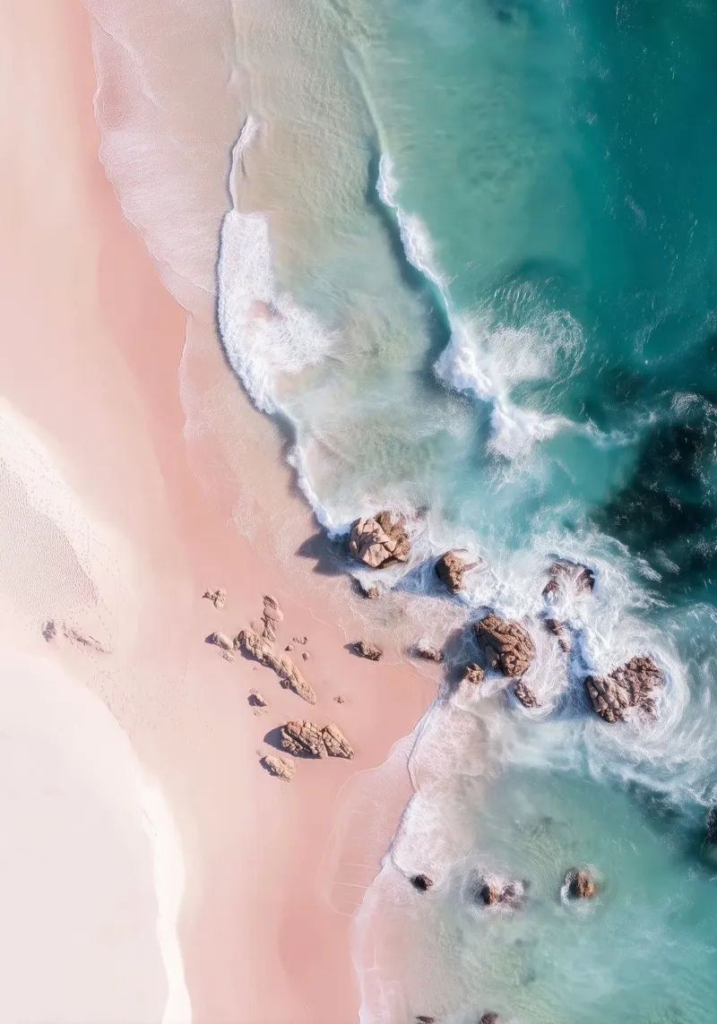 Pink Paradise Beach – Aerial Waves & Soft Sand Poster pellicola backlit da Vela Luna