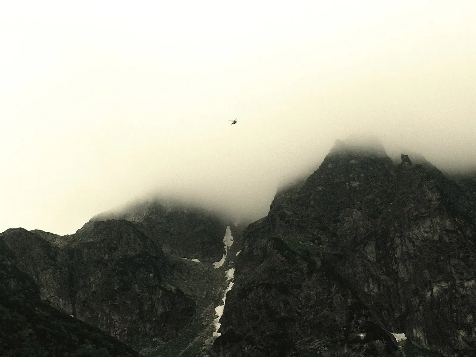 nebbia in montagna carta hahnemühle da Earthly Visions