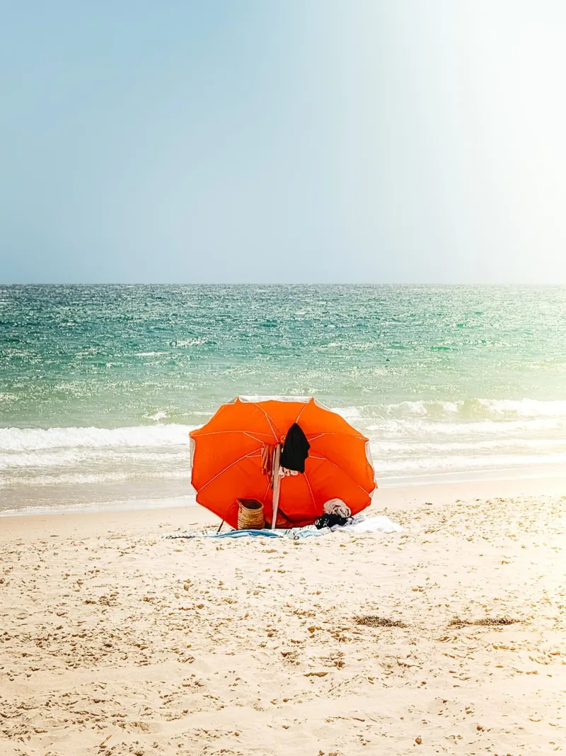 Orange Escape pellicola backlit da Thilo Grøsch