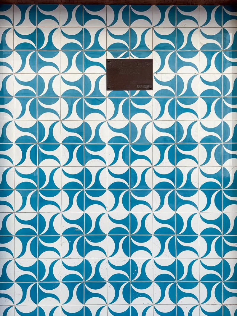 Portuguese Tiles I poster con telaio in legno da Thilo Grøsch
