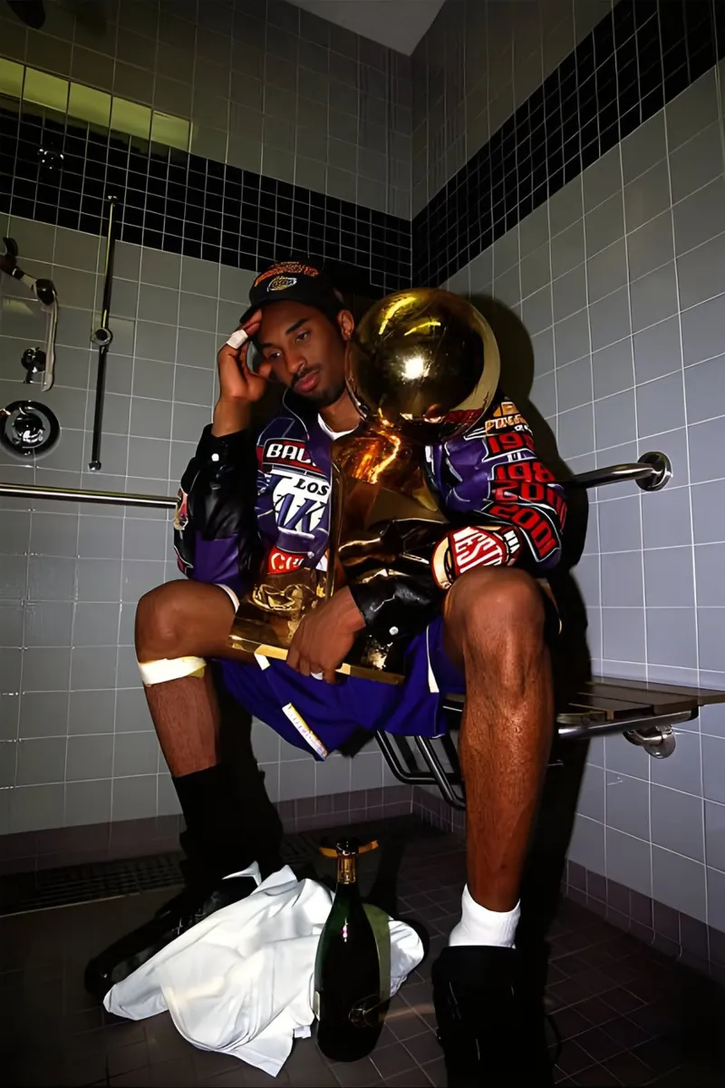 Leggenda Kobe carta hahnemühle da FAKE ARTWORK STORE
