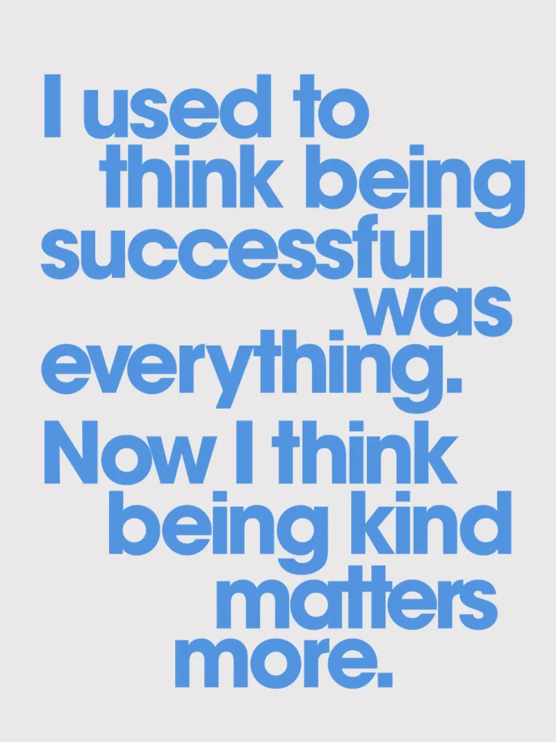 Being Kind Matters More Typography Quote Print in Blue (La gentillesse compte plus) hahnemühle de THE MOTIVATED TYPE
