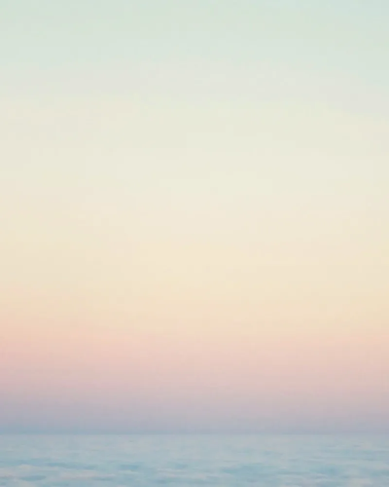 soft hues ambient plexiglass da twillight