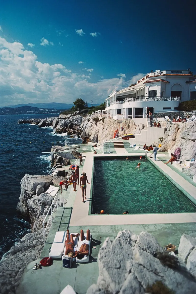 Slim Aarons Hotel Dup Cap pellicola backlit da Mrs.Pamela
