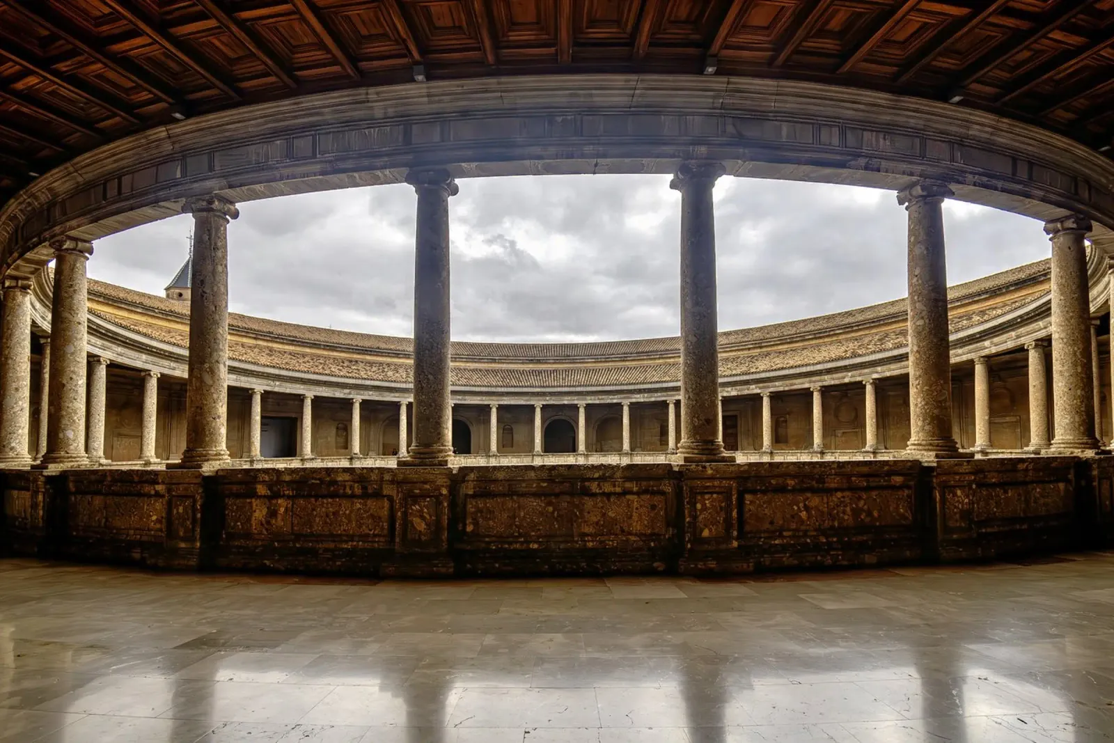 Cortile del Palazzo di Carlo V a Granada pellicola backlit da Bilderwelt - Kunst für die Wand