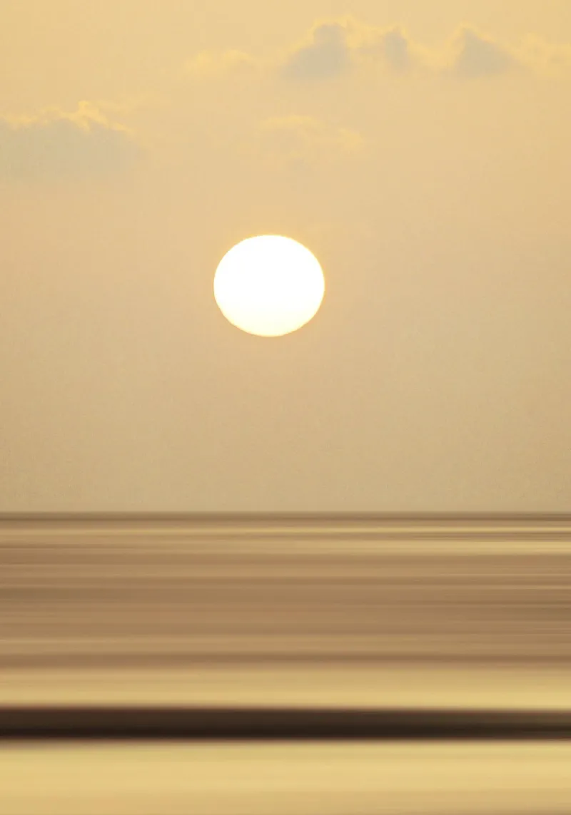 sunrise calm pellicola backlit da twillight