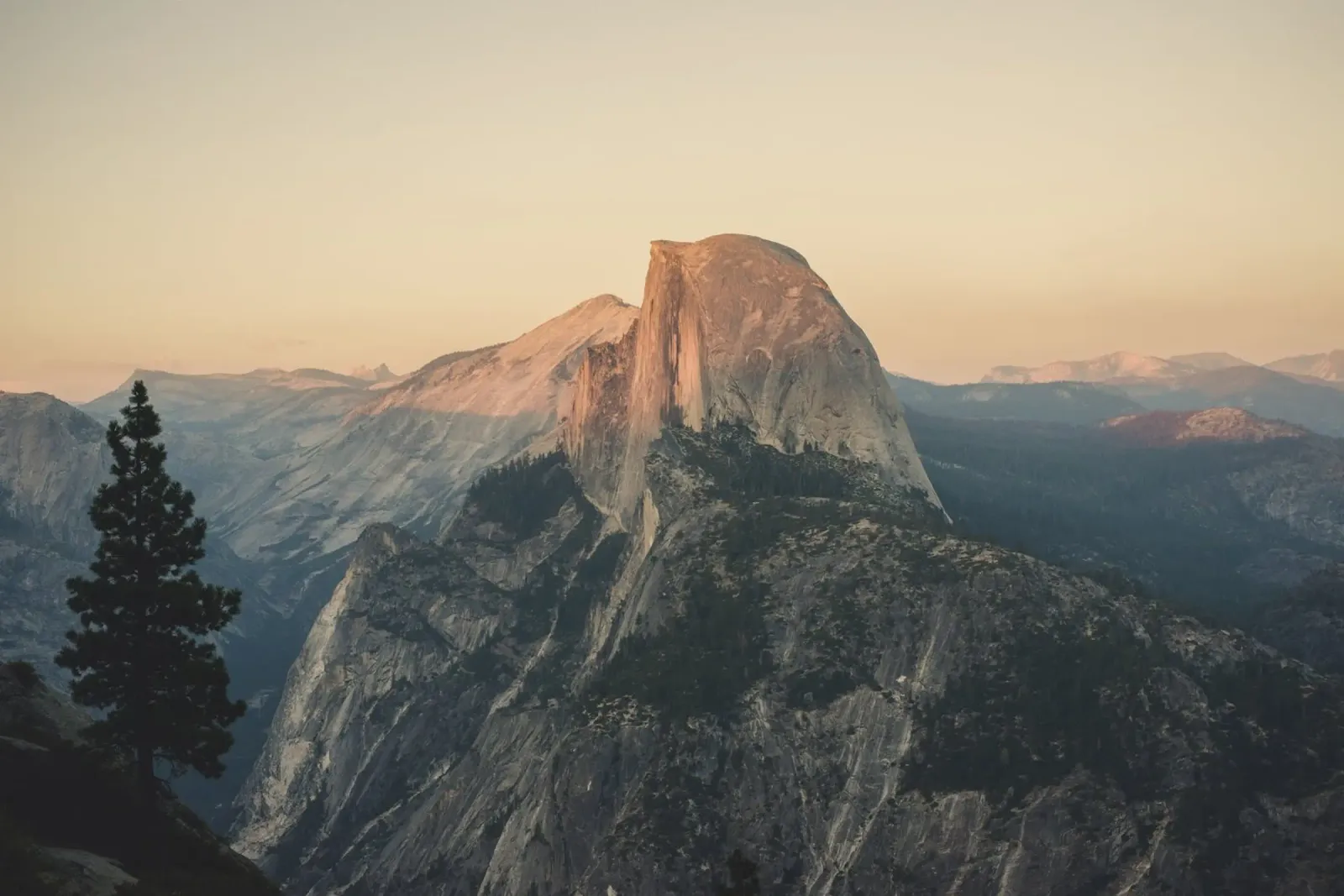 Half Dome III pellicola backlit da thetraveller