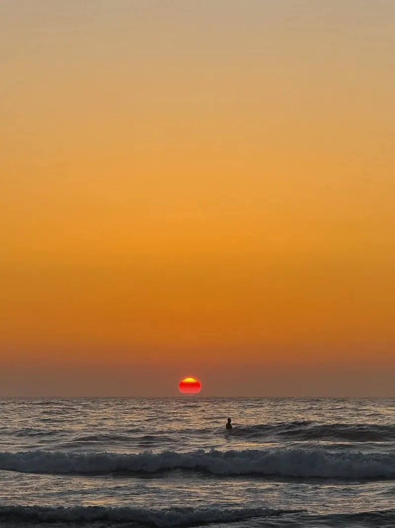 Sunset Surf pellicola backlit da Thilo Grøsch