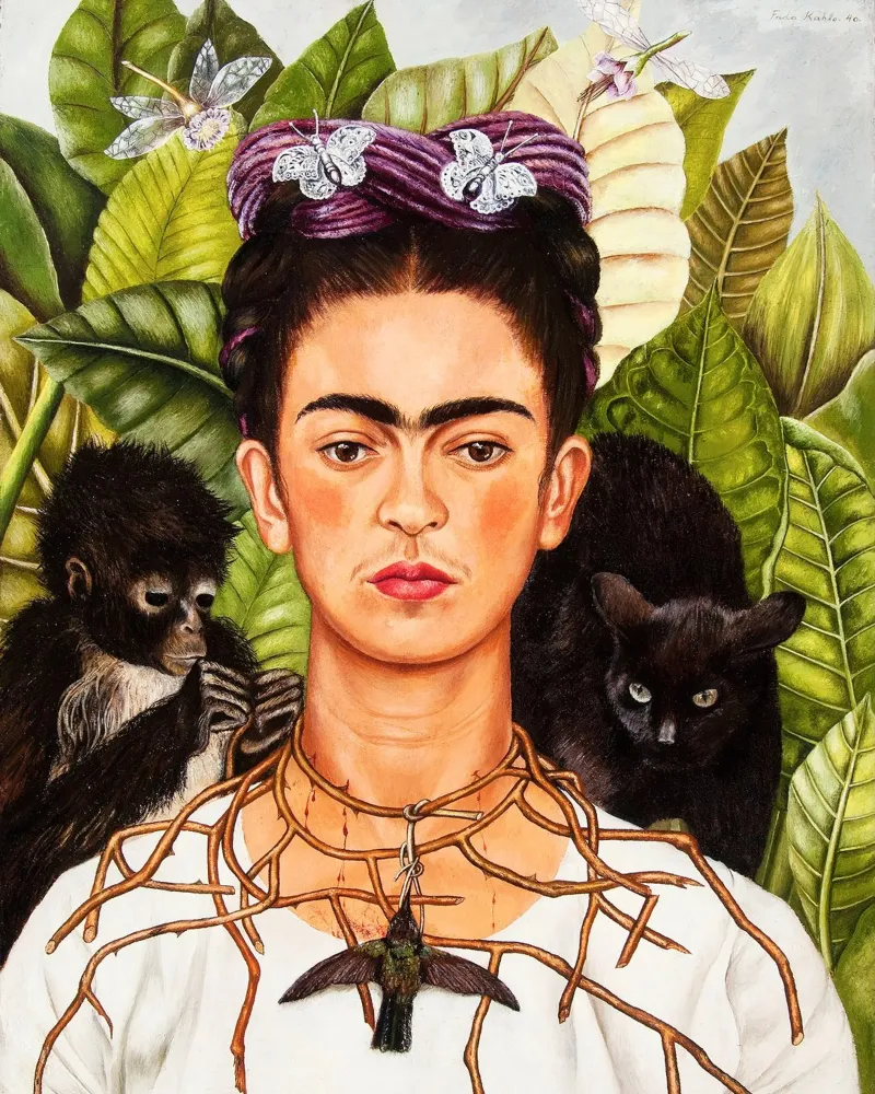 Frida Kahlo Autoritratto con collana di spine e colibrì carta hahnemühle da Classic Art Prints