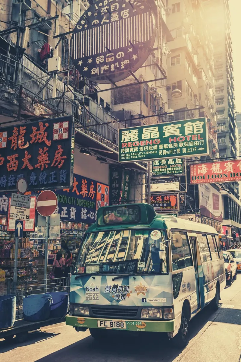Hongkong signs II pellicola backlit da thetraveller