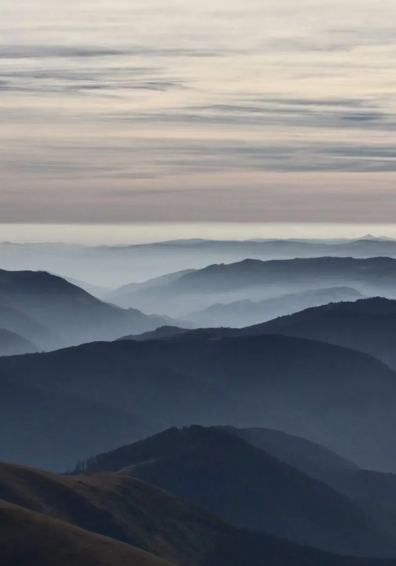 distant ridge pellicola backlit da prindy