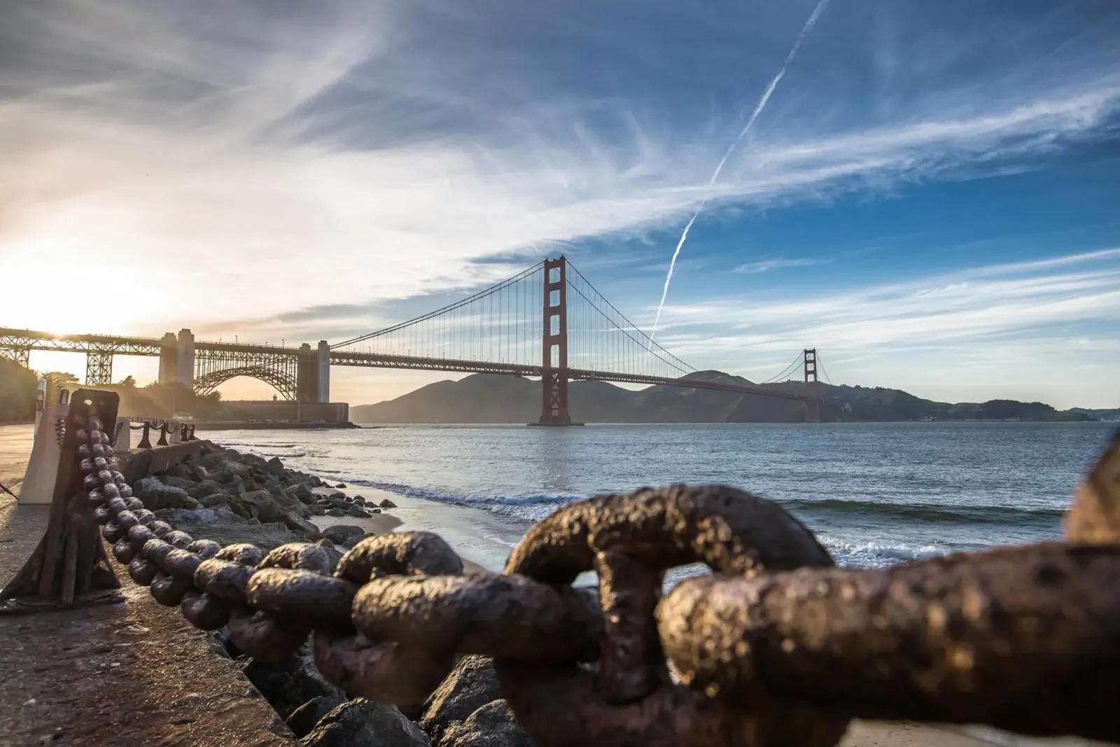 Visione del Golden Gate, San Francisco poster con telaio in legno da Wanderlust Vibes