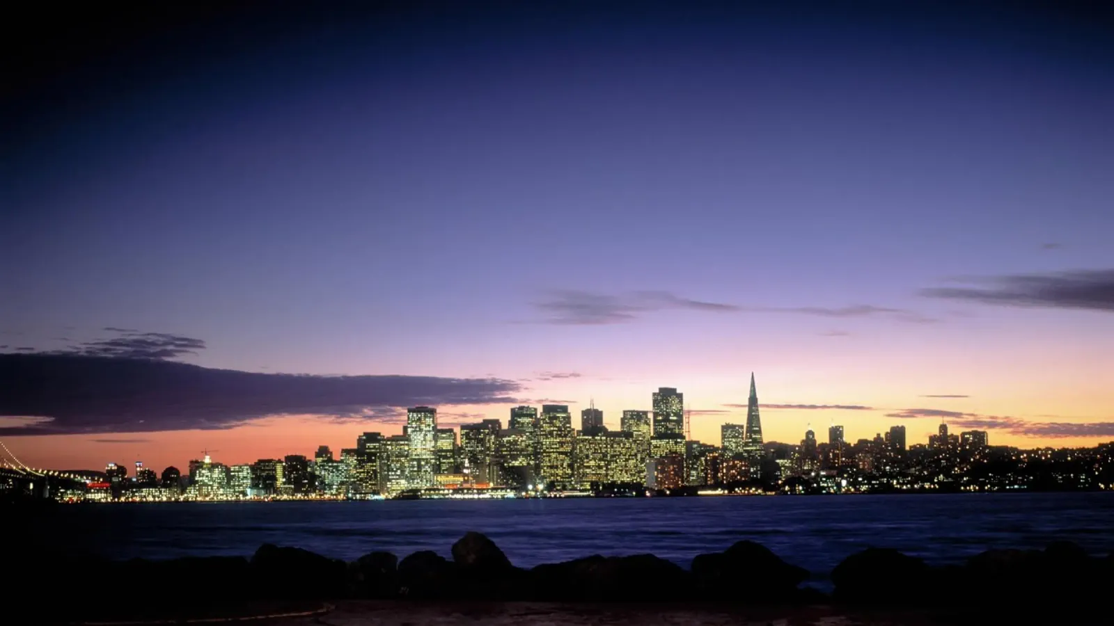 Skyline al crepuscolo, San Francisco poster da Wanderlust Vibes