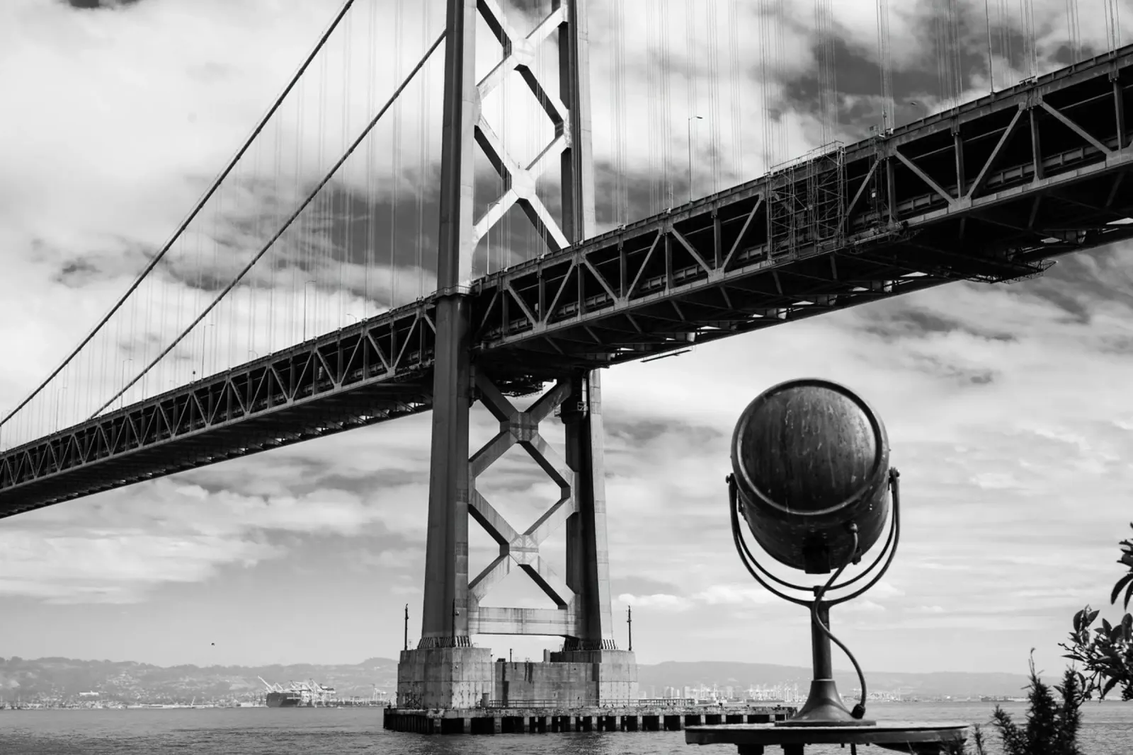 Ponte della Baia in monocromia, San Francisco carta hahnemühle da Wanderlust Vibes