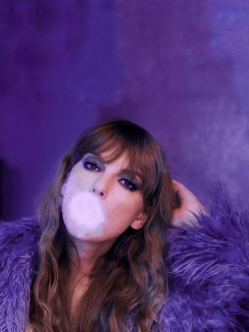 Taylor Swift pellicola backlit da Musadad Shop