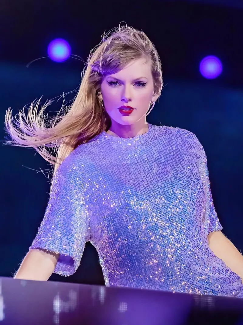 Taylor Swift pellicola backlit da Musadad Shop