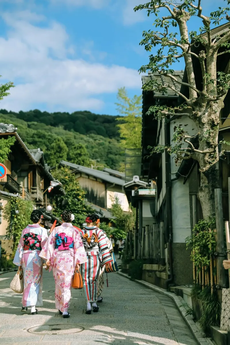 Stroll in Gion, Kyoto, Japan canvas by Wanderlust Vibes