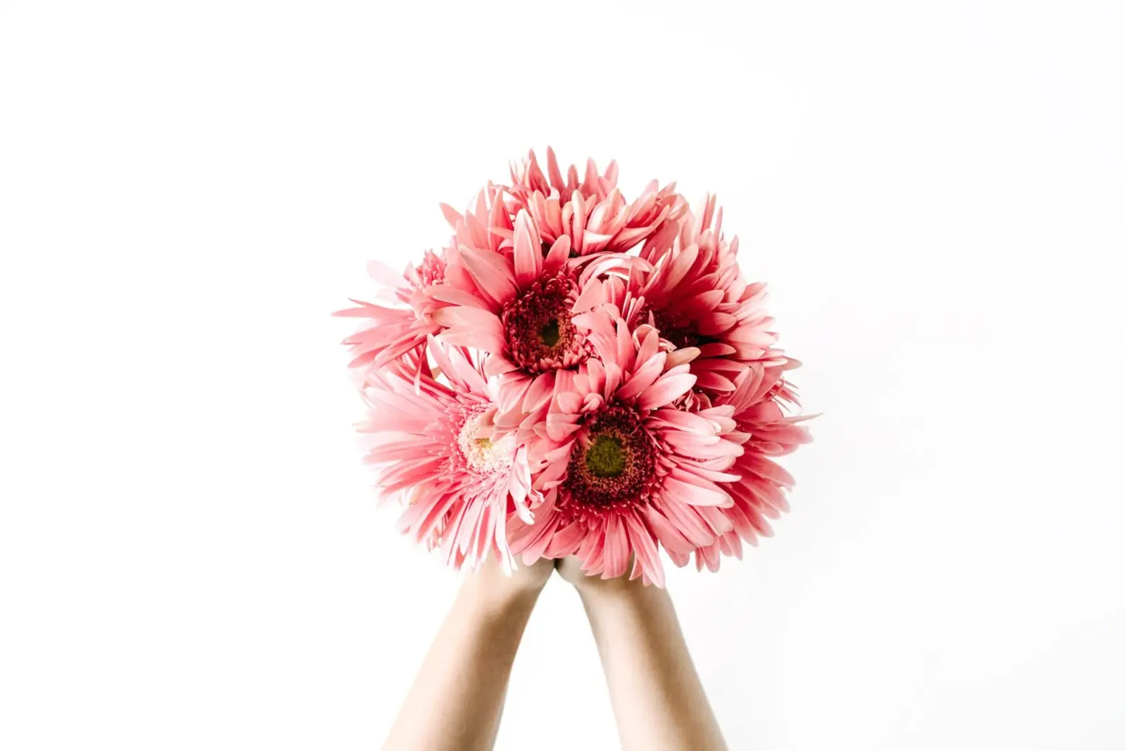 Note floreali d'amore poster con telaio in alluminio da StillVibe Home