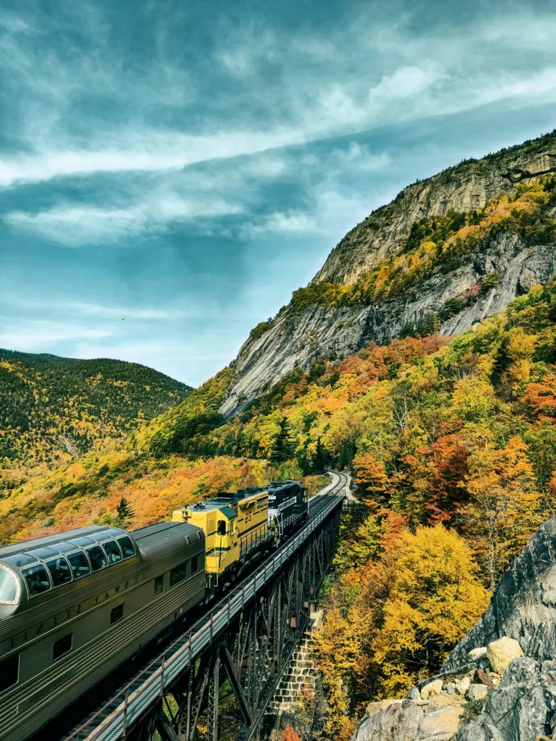 valley travel transportation alu-dibond by Histrol