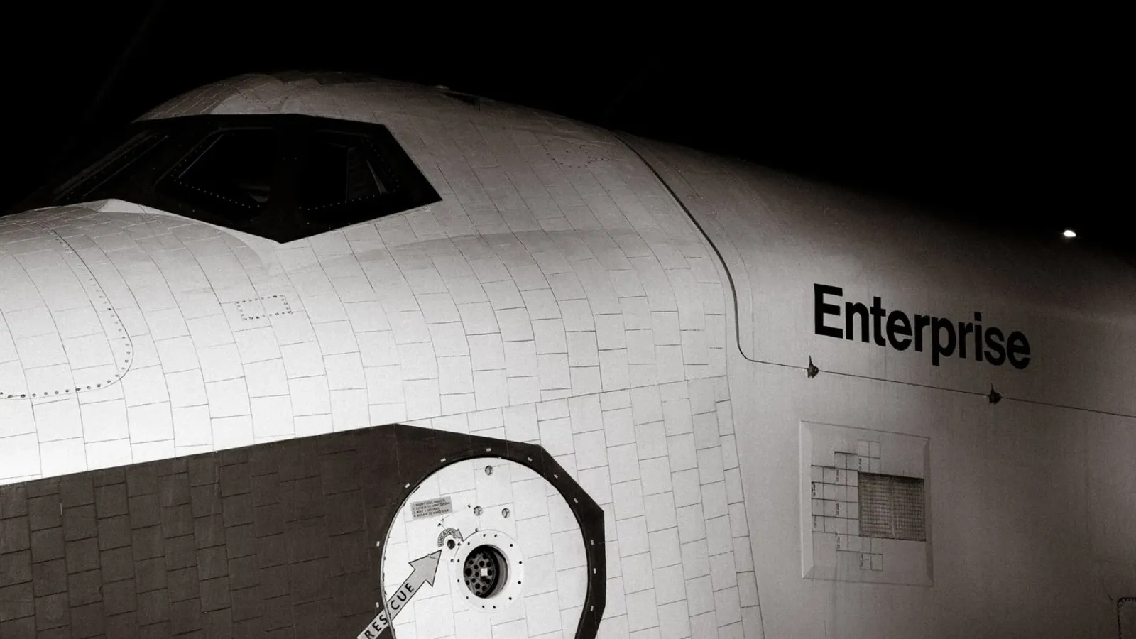 Enterprise pellicola backlit da Flo Klein
