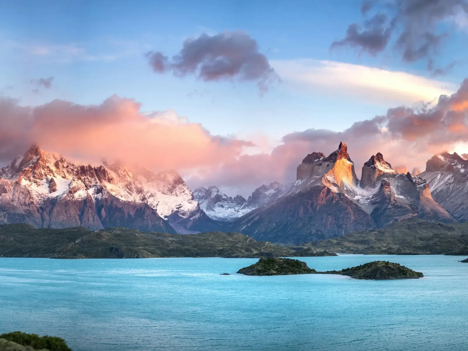 Mountain and lake alu-dibond by Musadad Shop