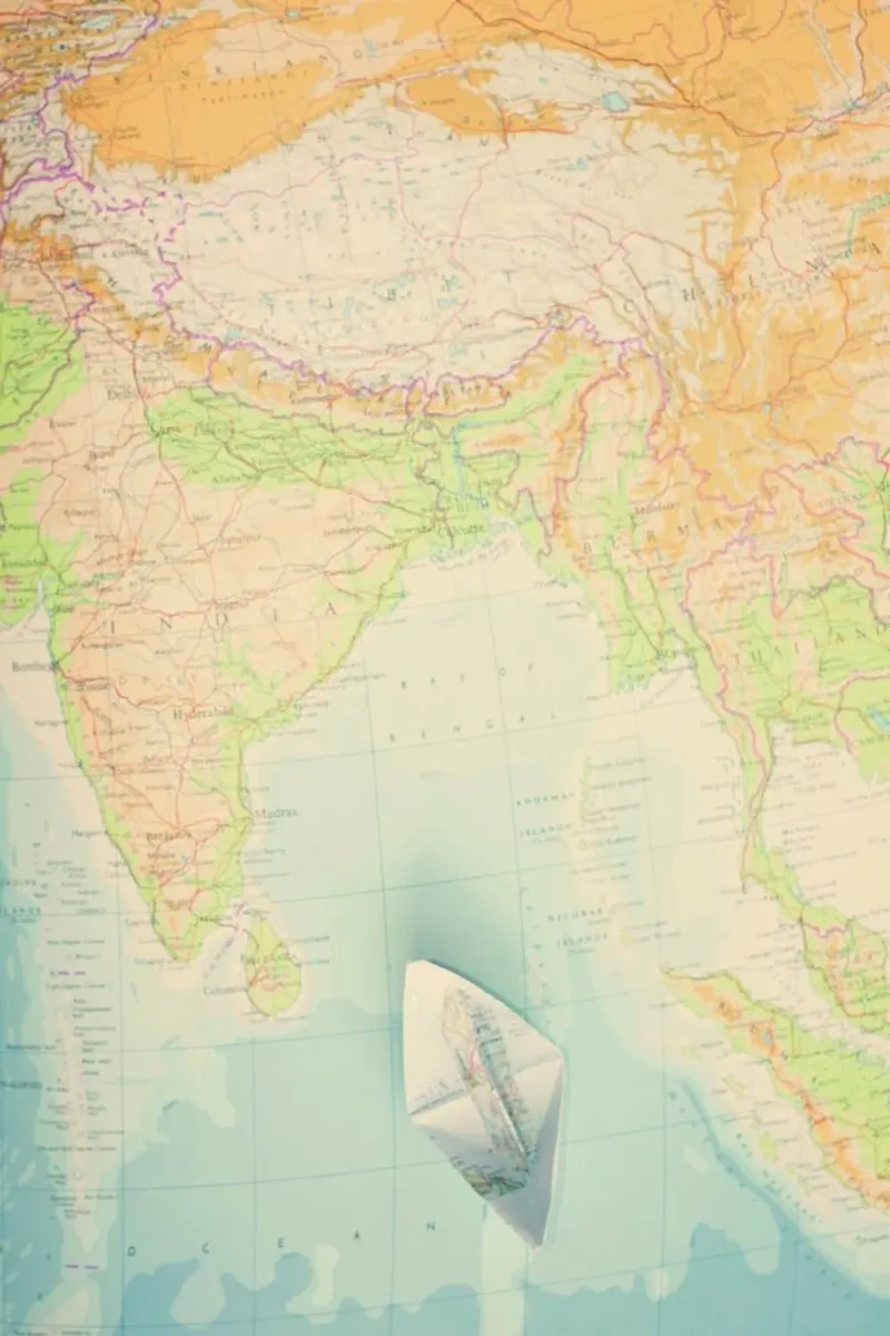 map-india poster con telaio in legno da Ingrid Beddoes