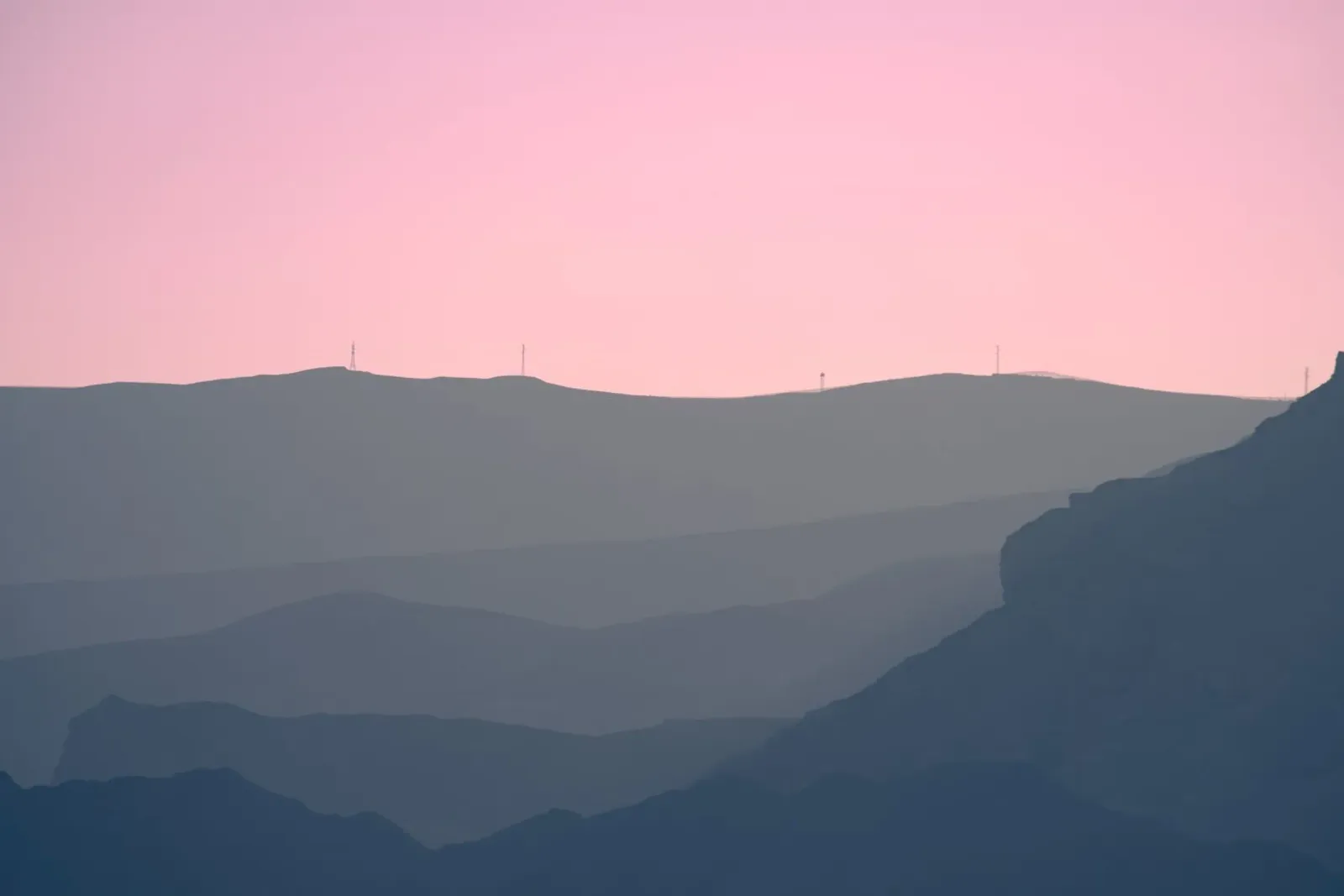 Mountains of Eilat #1 poster con telaio in plastica da Tal Paz-Fridman