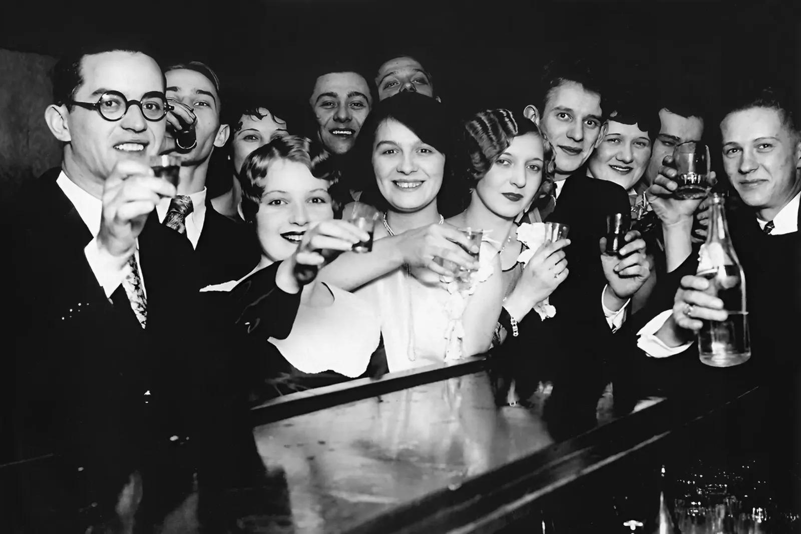 Fête de la prohibition, photo ancienne en noir et blanc toile avec Caisse américaine de Vibrant Vintage Prints