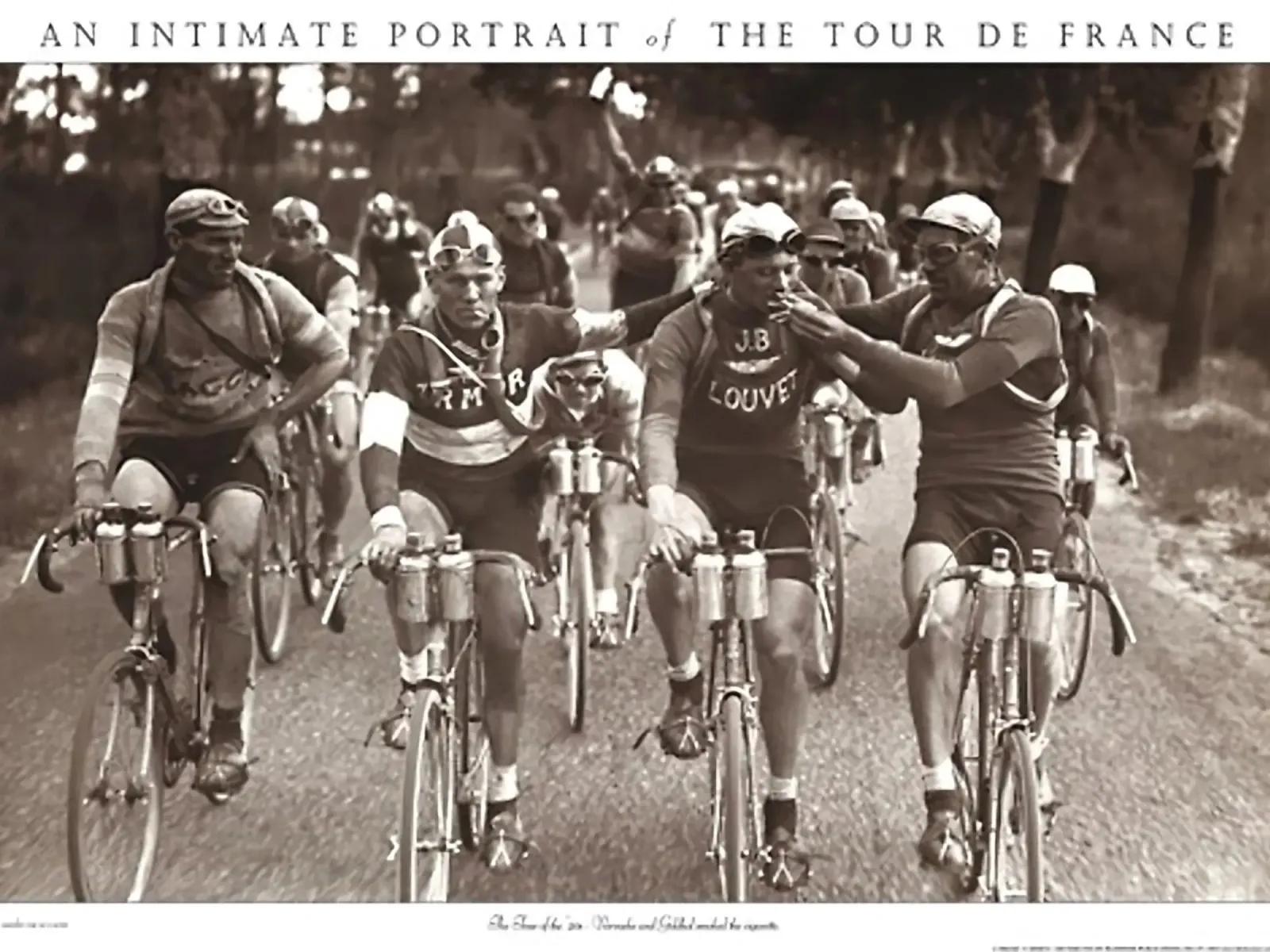 eine der großen Touren im Radsport Poster von addelia shope