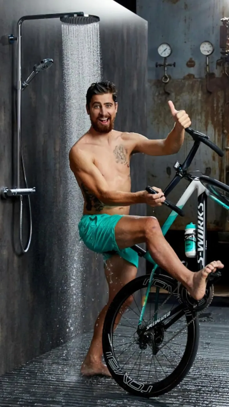 Peter Sagan pubblicizza le biciclette poster da addelia shope