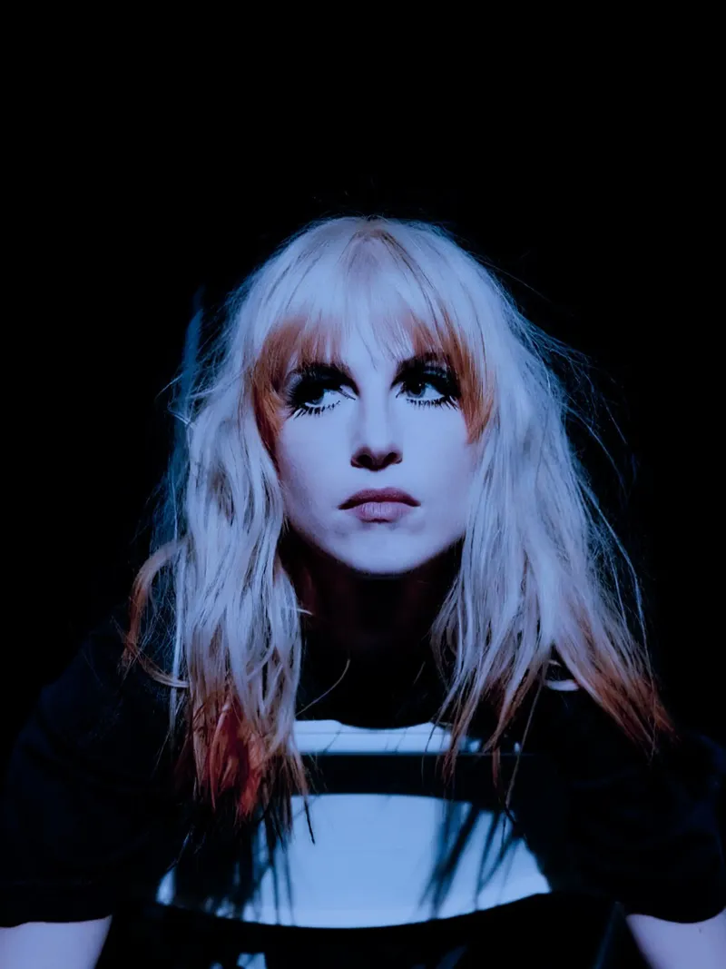Hayley Williams Paramore poster con telaio in alluminio da Musadad Shop