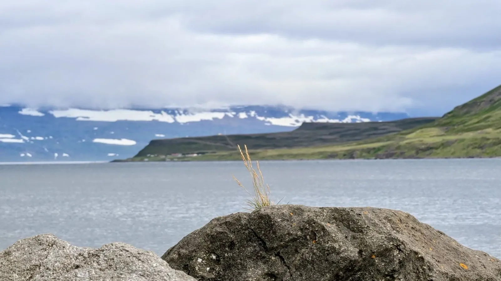 Isafjördur-IJsland, motief 3 canvas met Baklijst van ZAMART - Fotografie