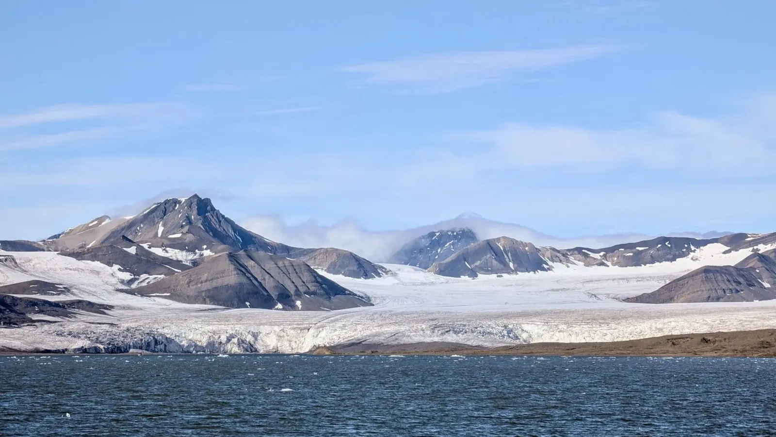 Spitzbergen, Motiv 1 Poster von ZAMART - Fotografie