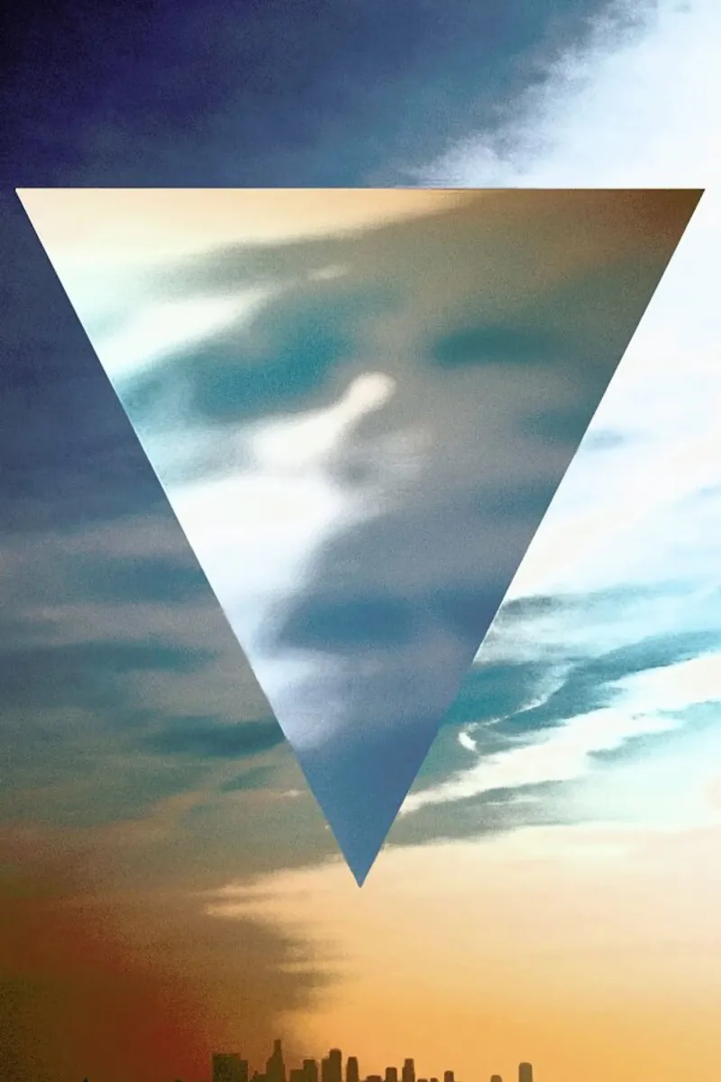 LA Triangle pellicola backlit da In Full Color