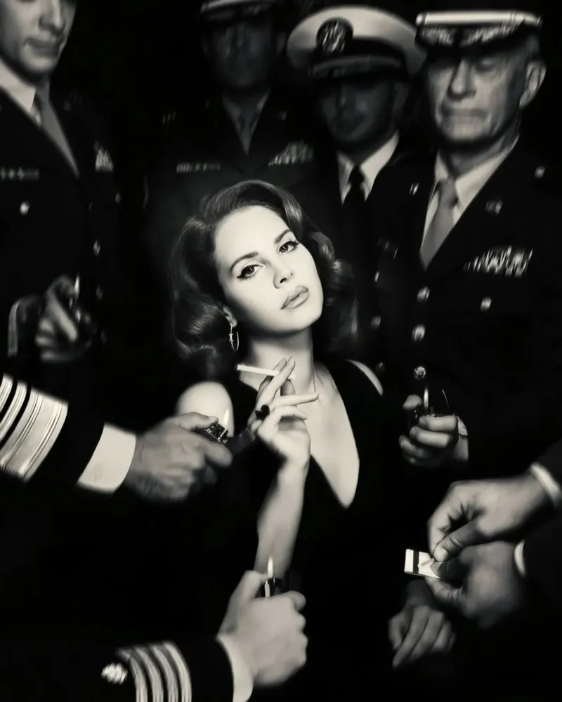 Il fumo di Lana Del Rey poster da kanel shop
