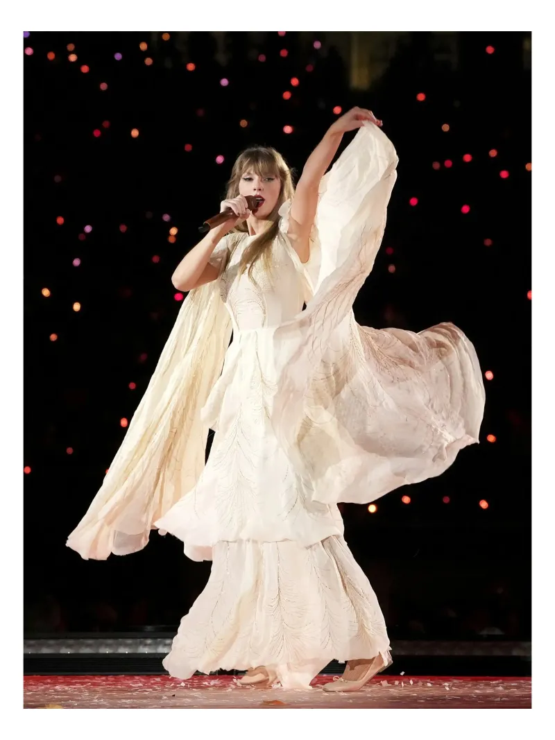 Witte jurk concert Taylor Swift canvas met Baklijst van ramdakjagualma