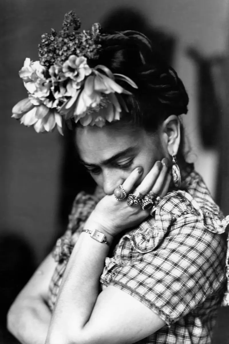 Frida Kahlo poster con telaio in alluminio da vintgeseyn