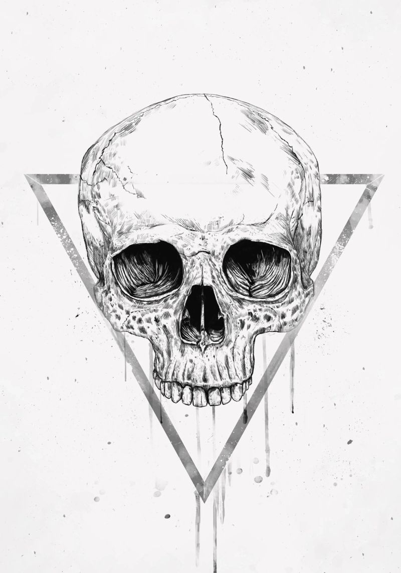 Skull in a triangle (b&w) pellicola backlit da Balazs Solti