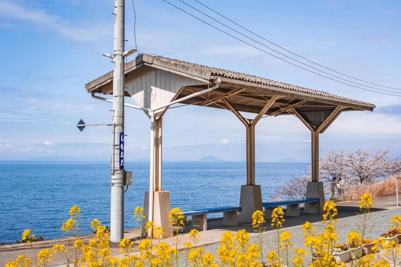 Stazione di Shimonada a Shikoku, Giappone poster da Marcel Bisig