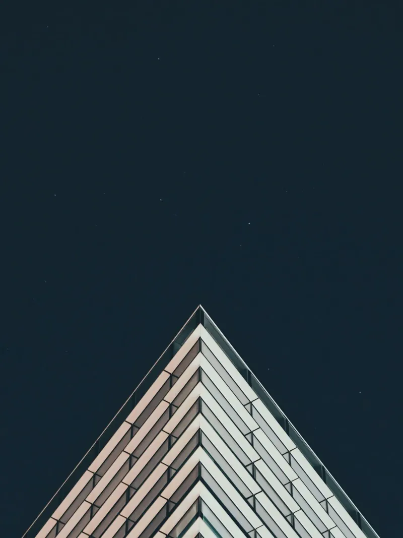 balance building in sky pellicola backlit da feny